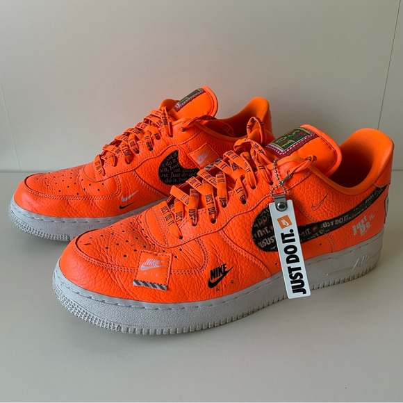 Nike Air Force 1 Low ‘Just Do It’ Shoes - Picture 1 of 11